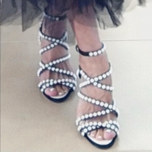 CHANEL Pearl Sandals Size 351/2